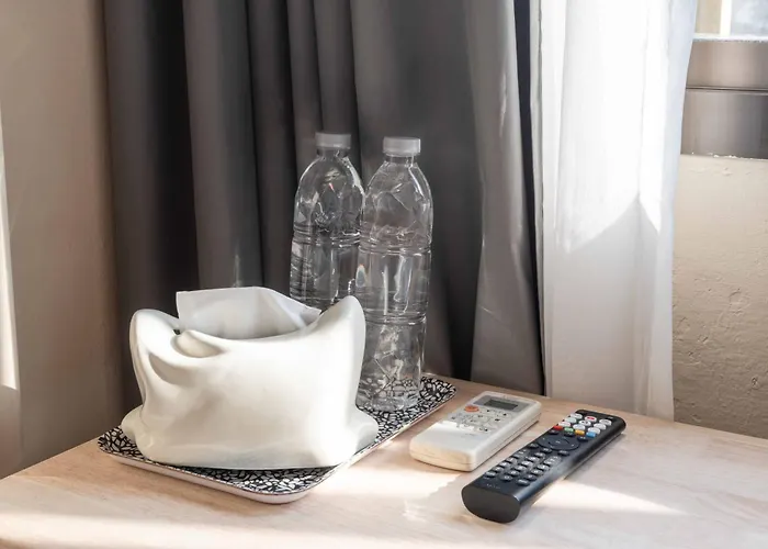 Walk2bts, Kingbed, Fastwifi, Freelaundry, Netflix 民宿 *